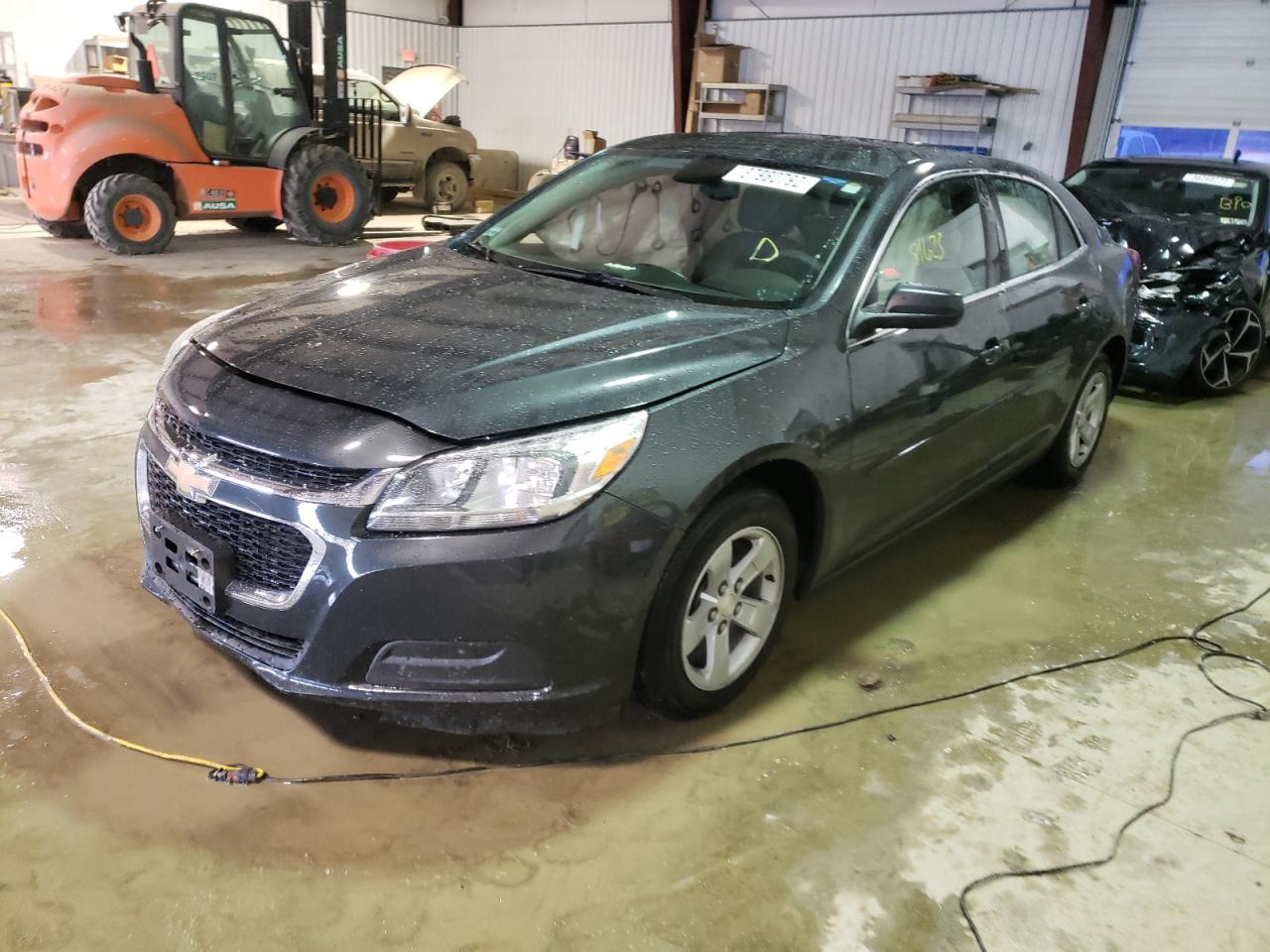 Photo 2 from auction – 2016 CHEVROLET MALIBU LIM with VIN 1G11B5SA6GU115893