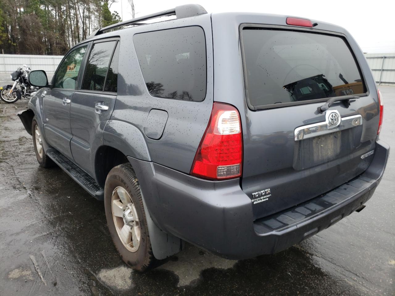 Photo 3 from auction – 2007 TOYOTA 4RUNNER SR with VIN JTEZU14R270091126