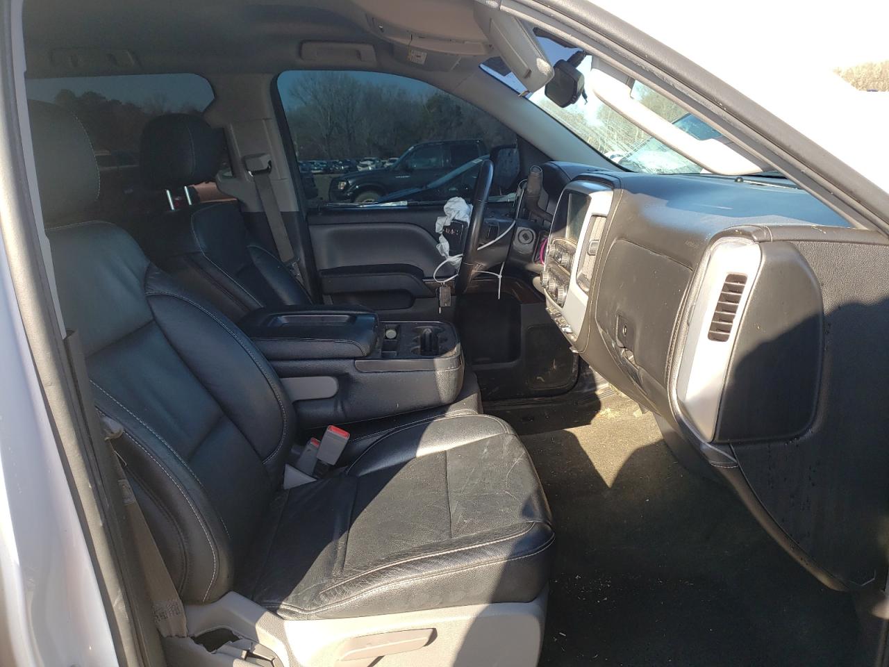 Photo 5 from auction – 2015 GMC SIERRA K15 with VIN 3GTU2UEC4FG516355