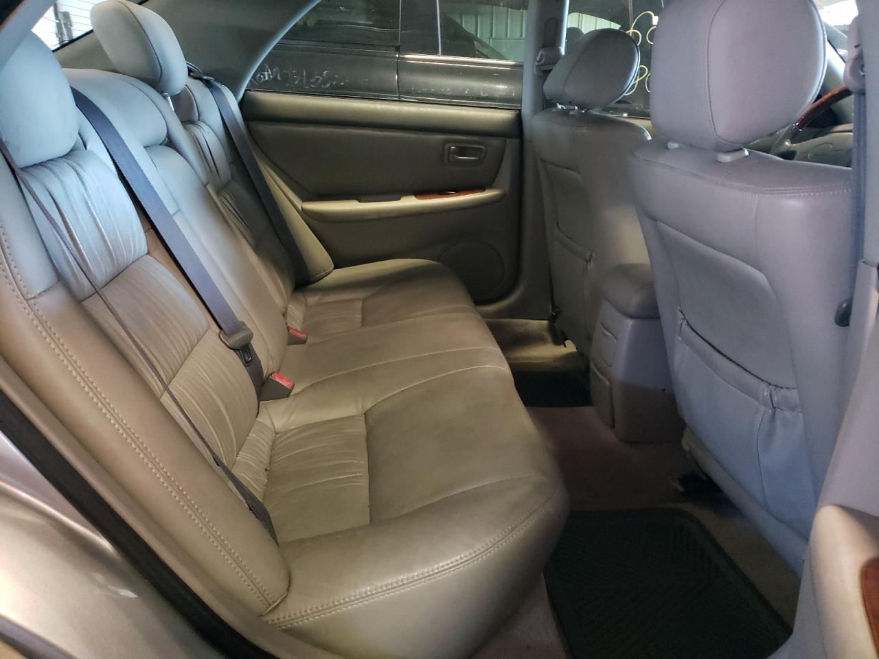 Photo 6 from auction – 2001 LEXUS ES 300 with VIN JT8BF28G510330771