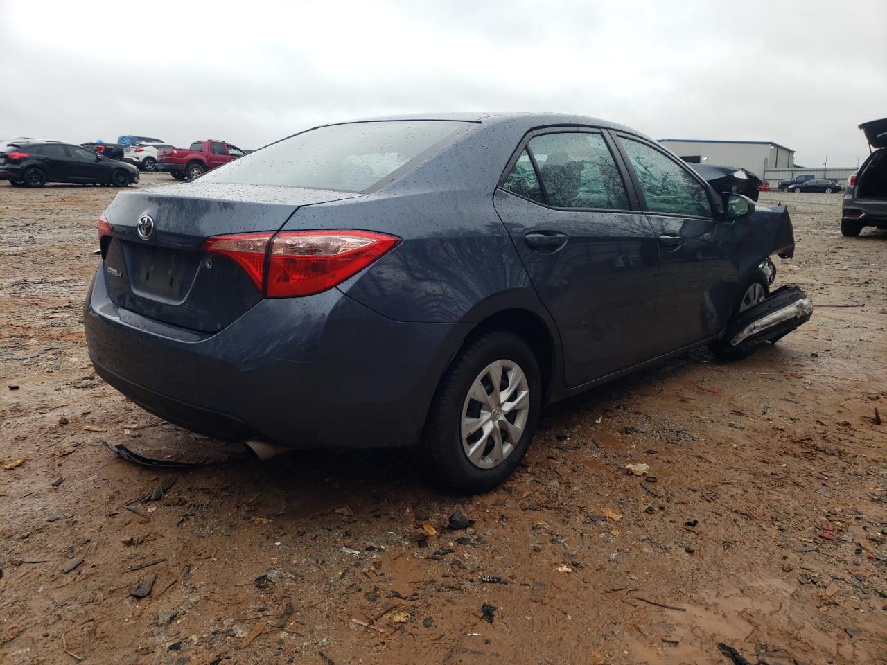 Photo 4 from auction – 2018 TOYOTA COROLLA L with VIN 2T1BURHEXJC072381