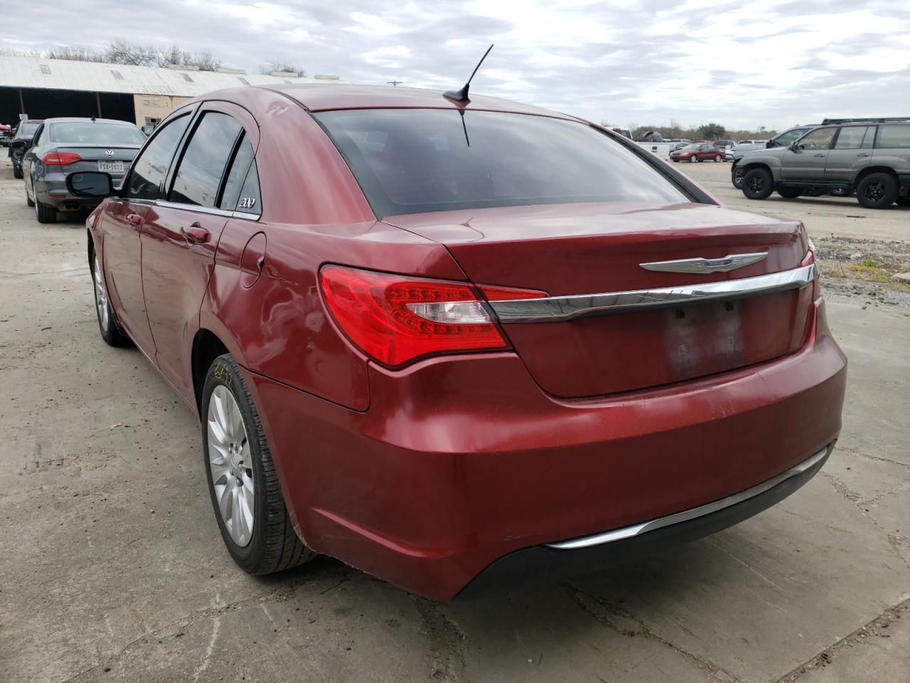 Photo 3 from auction – 2014 CHRYSLER 200 LX with VIN 1C3CCBAB4EN210390