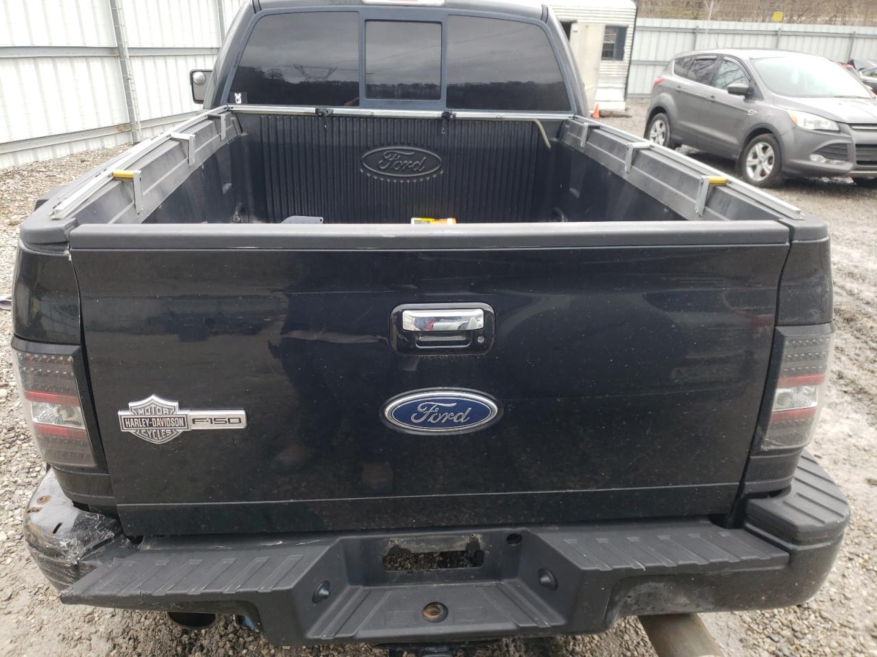 Photo 6 from auction – 2005 FORD F150 with VIN 1FTRF02W15KC49524
