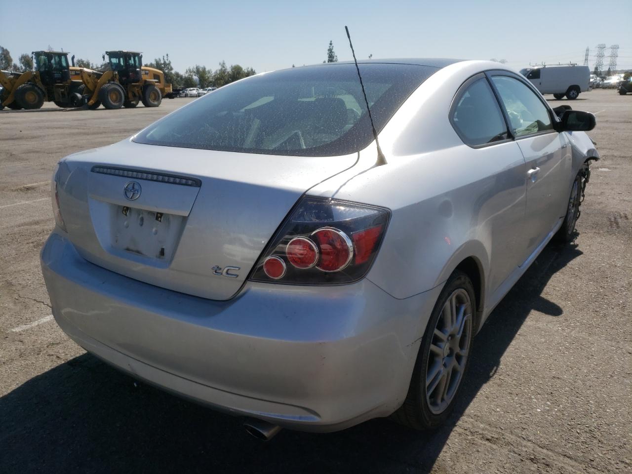 Photo 4 from auction – 2010 TOYOTA SCION TC with VIN JTKDE3B75A0309407