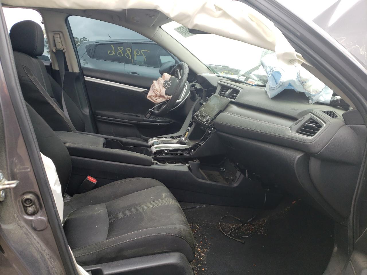 Photo 5 from auction – 2016 HONDA CIVIC EX with VIN 19XFC2F75GE210936