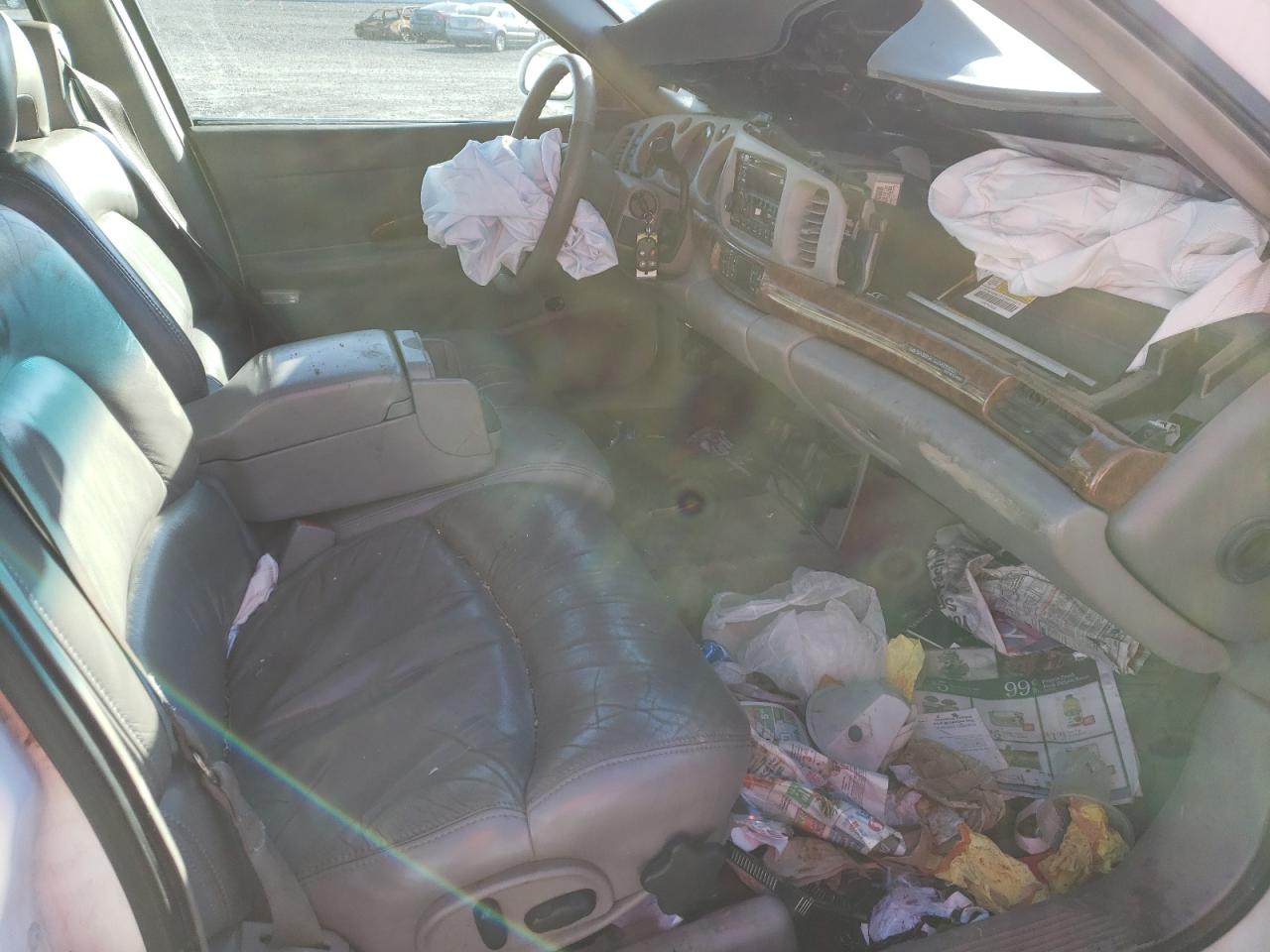 Photo 5 from auction – 2000 BUICK LESABRE LI with VIN 1G4HR54K5YU331156