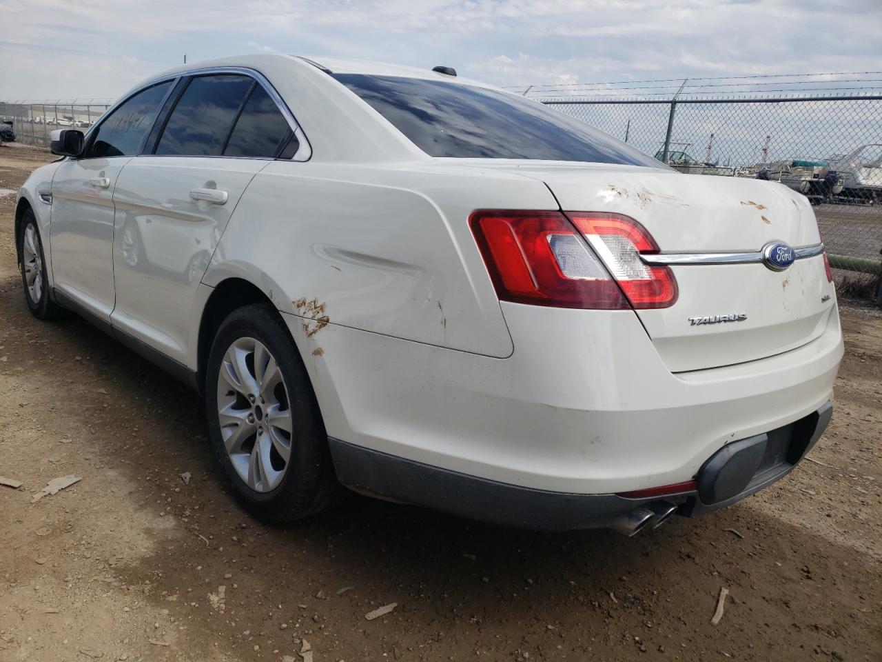 Photo 3 from auction – 2011 FORD TAURUS SEL with VIN 1FAHP2EW8BG166211