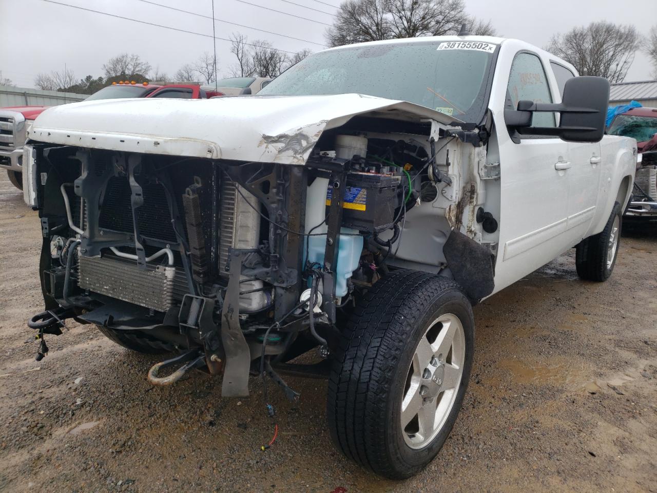 Photo 2 from auction – 2014 GMC SIERRA K25 with VIN 1GT121E88EF114626