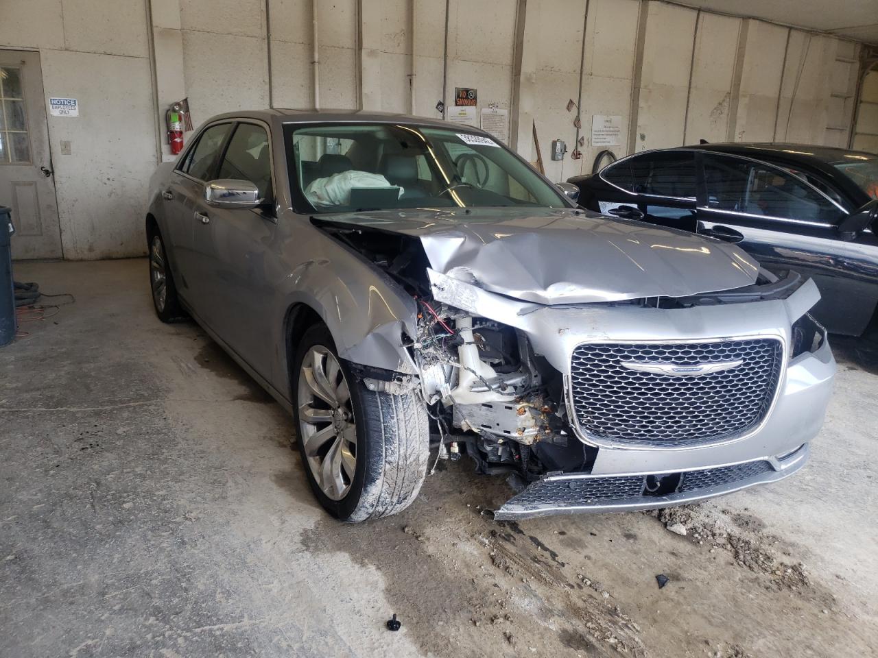 CHRYSLER 300 LIMITE 2018 with VIN 2C3CCAEG4JH227709 - Photo from auction