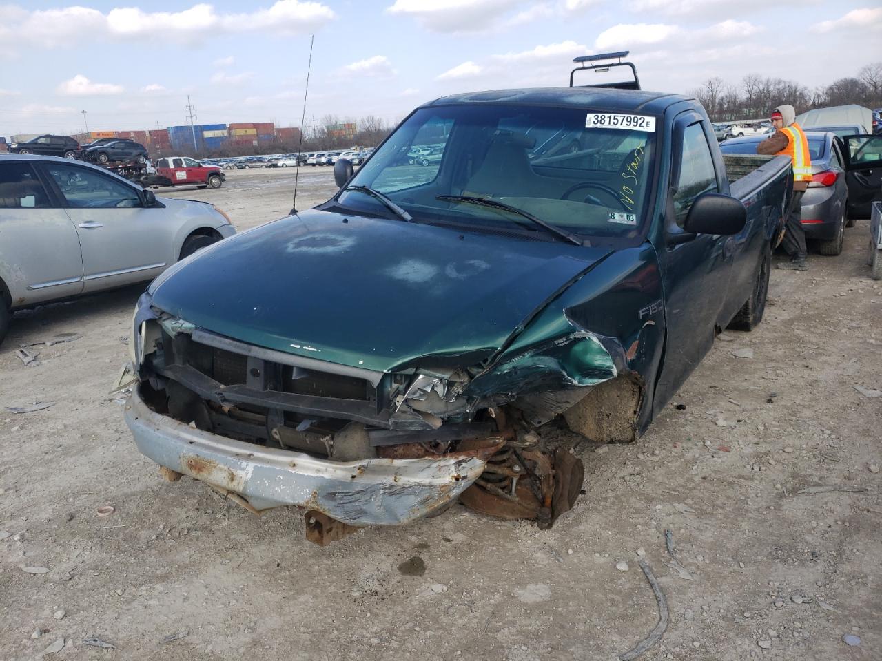 Photo 9 from auction – 2000 FORD F150 with VIN 1FTZF1725YNC20509
