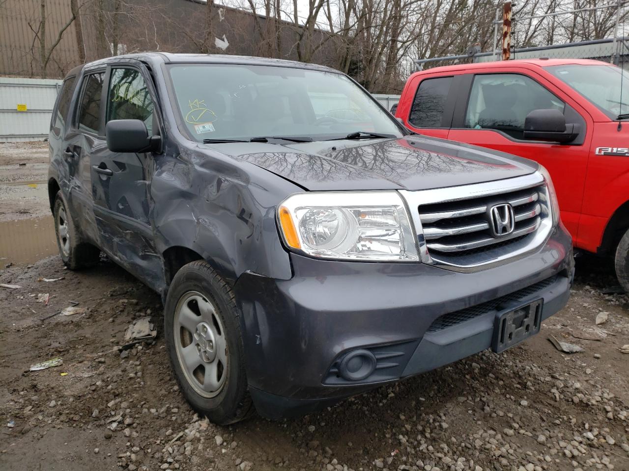 Zdjęcie 1 z aukcji – 2014 HONDA PILOT LX z VIN 5FNYF4H25EB025967