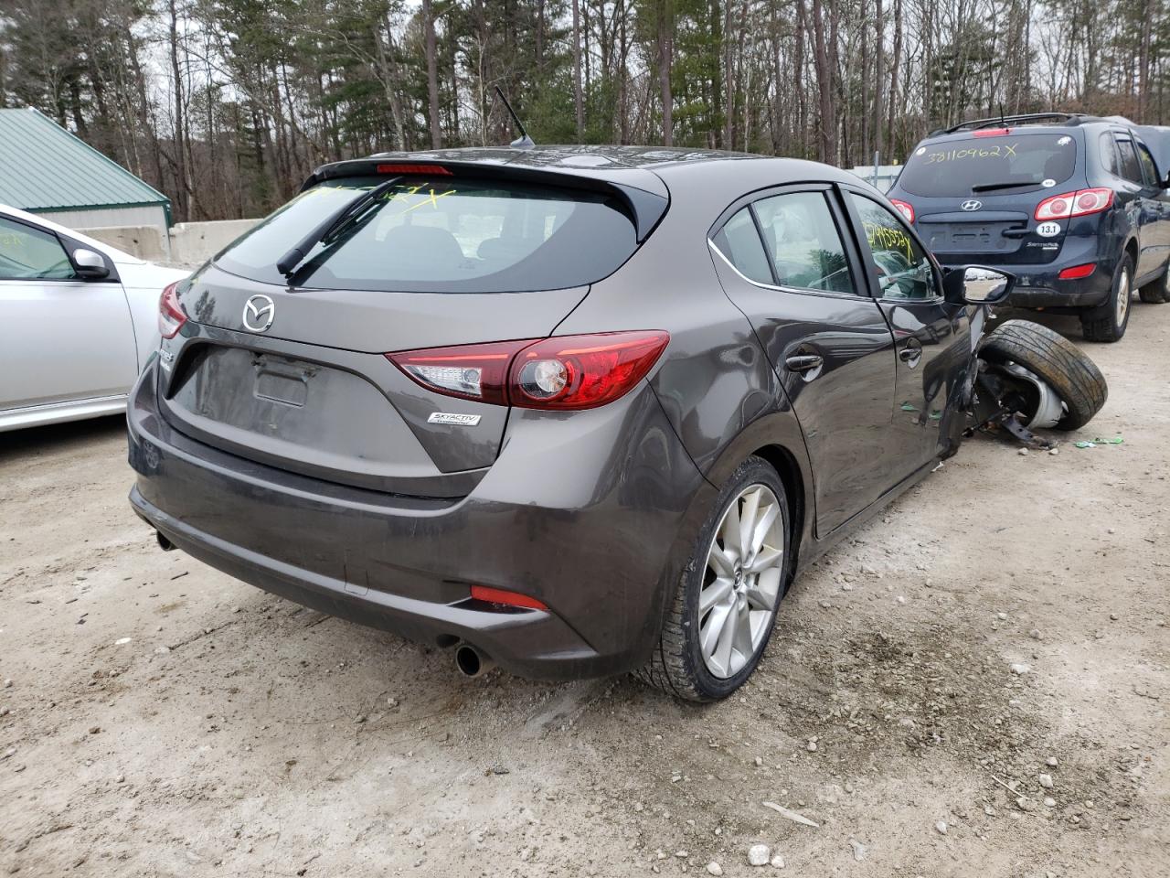 Photo 4 from auction – 2017 MAZDA 3 TOURING with VIN 3MZBN1L73HM149016
