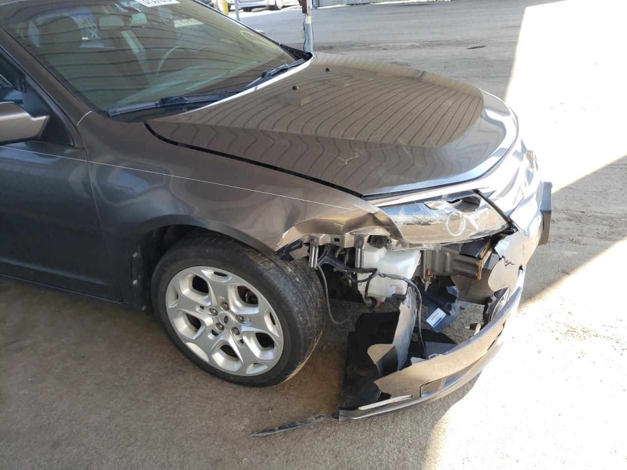 Photo 9 from auction – 2011 FORD FUSION SE with VIN 3FAHP0HA3BR333894