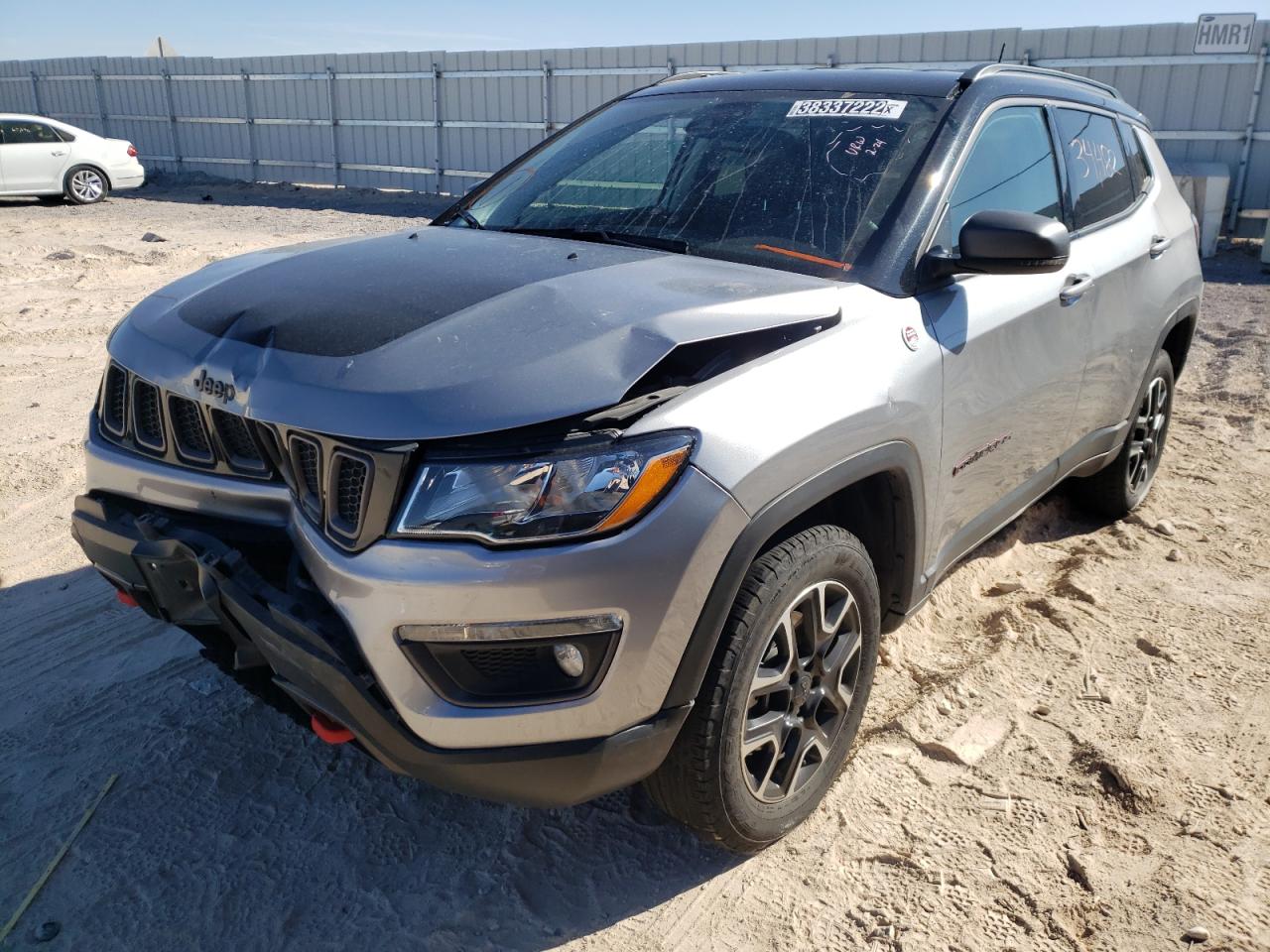 Photo 2 from auction – 2021 JEEP COMPASS TR with VIN 3C4NJDDB2MT571679