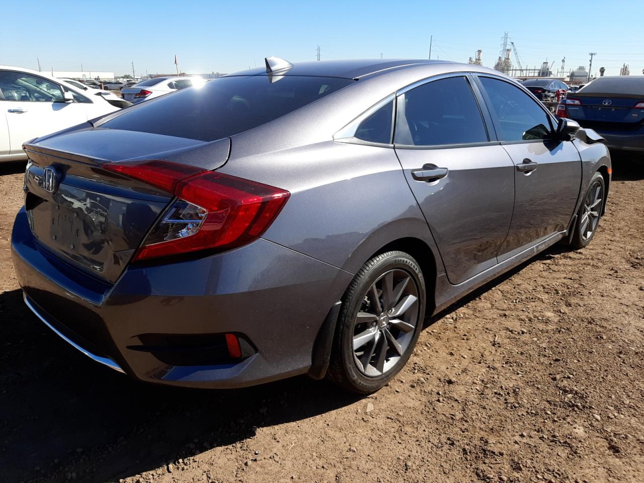 Photo 4 from auction – 2020 HONDA CIVIC EX with VIN 19XFC1F35LE020118