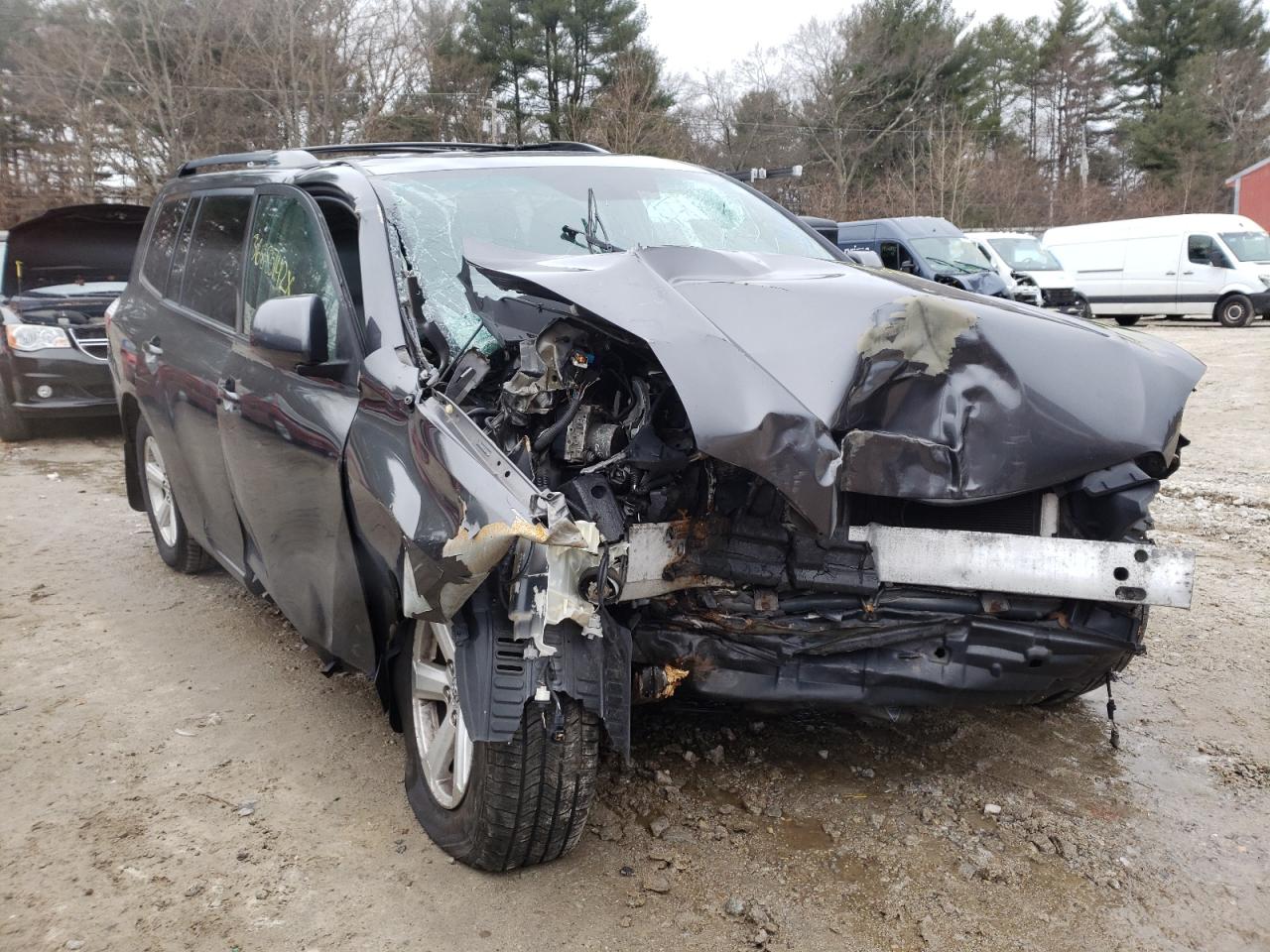 TOYOTA HIGHLANDER 2010 with VIN 5TDBK3EH6AS039841 - Photo from auction