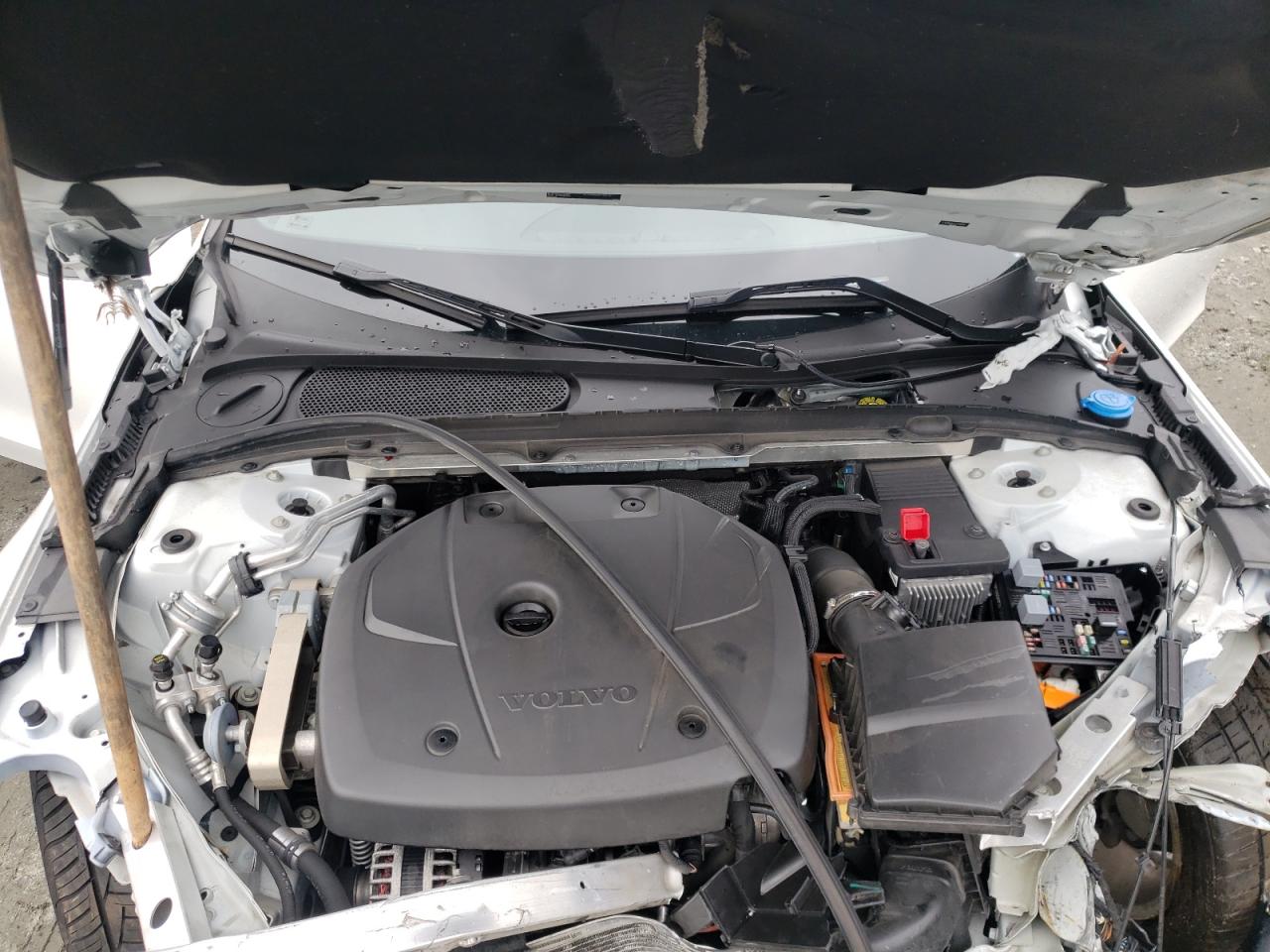 Photo 7 from auction – 2018 VOLVO S90 T5 MOM with VIN LVY982AK2JP030002