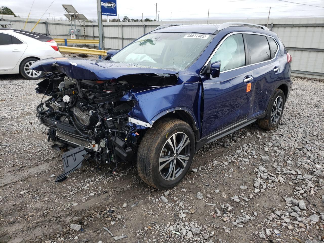 Photo 2 from auction – 2018 NISSAN ROGUE S with VIN 5N1AT2MT3JC839888