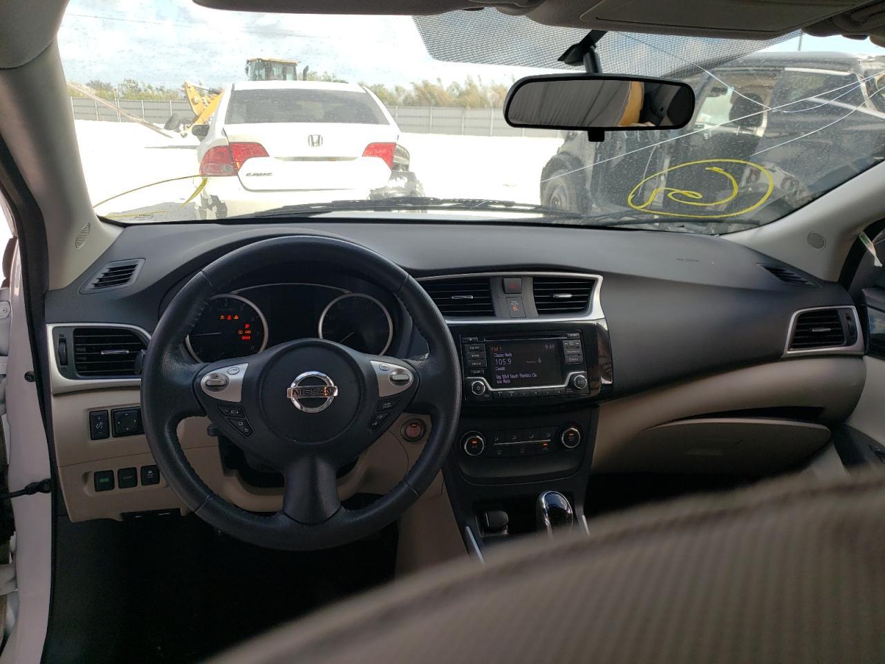 Photo 9 from auction – 2017 NISSAN SENTRA with VIN 3N1AB7AP5HY229152