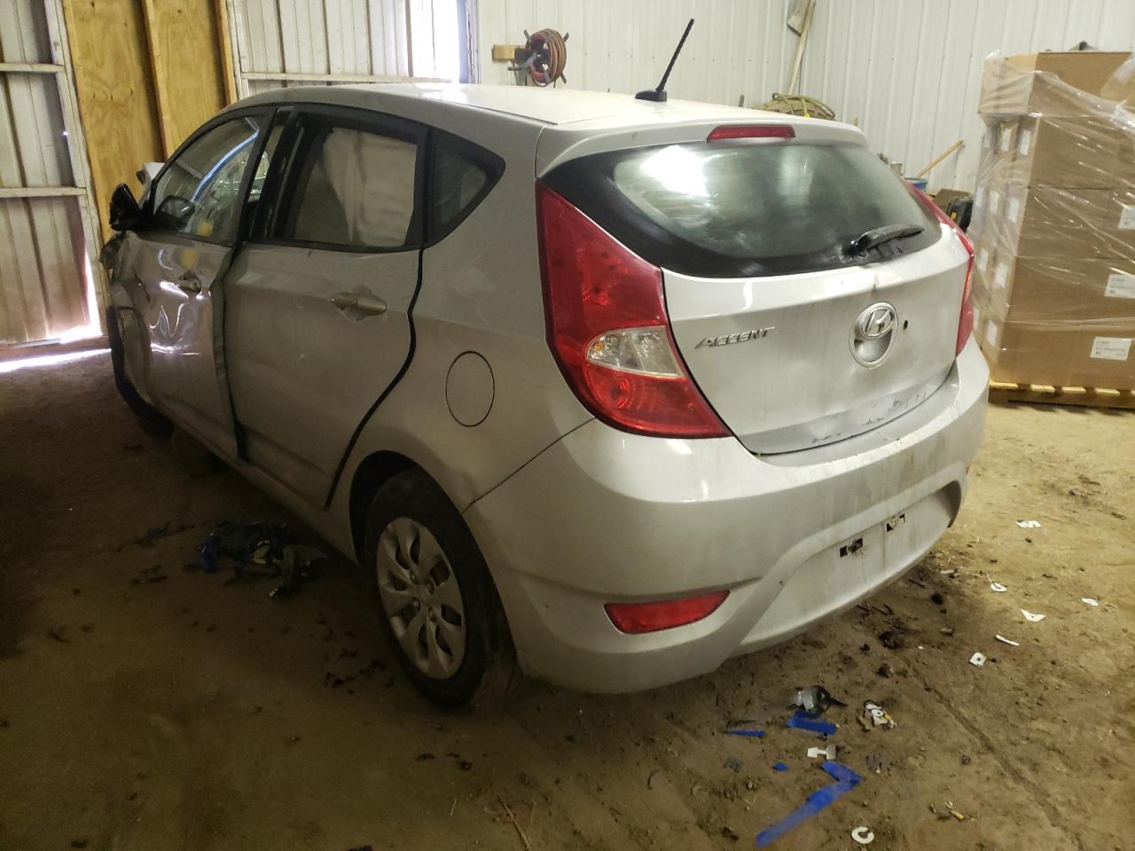 Photo 3 from auction – 2016 HYUNDAI ACCENT SE with VIN KMHCT5AE6GU263250