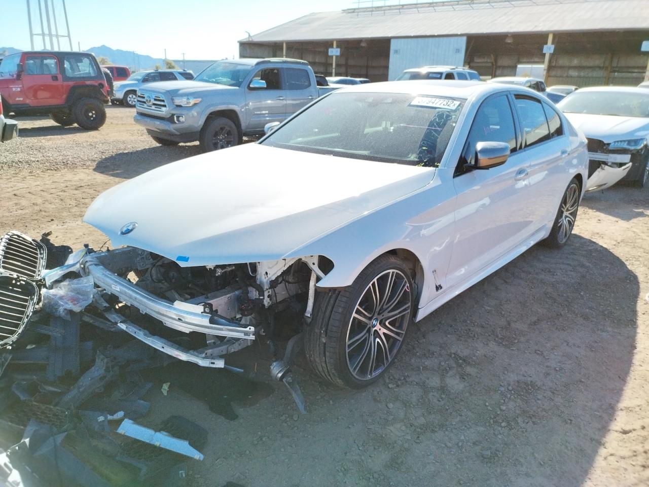 Photo 2 from auction – 2018 BMW M550XI with VIN WBAJB9C53JB035645