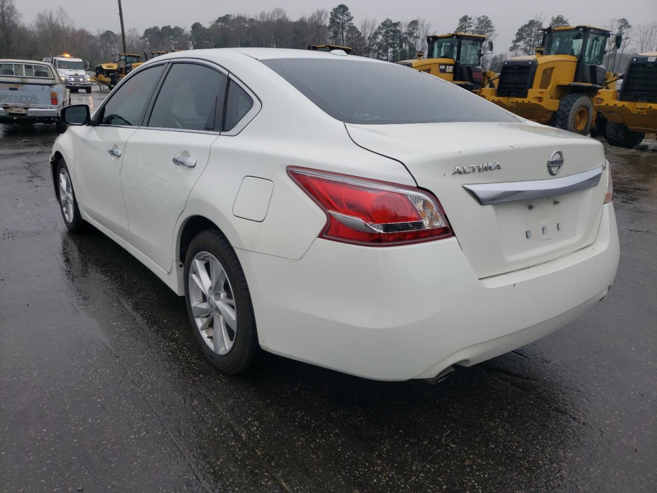 Photo 3 from auction – 2013 NISSAN ALTIMA 2.5 with VIN 1N4AL3AP0DC161080