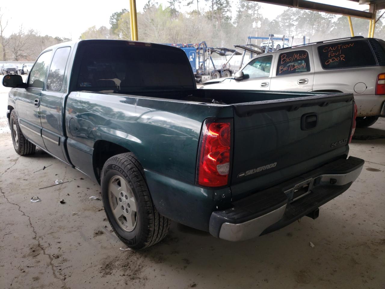 Photo 3 from auction – 2005 CHEVROLET SILVERADO with VIN 2GCEC19V151153824