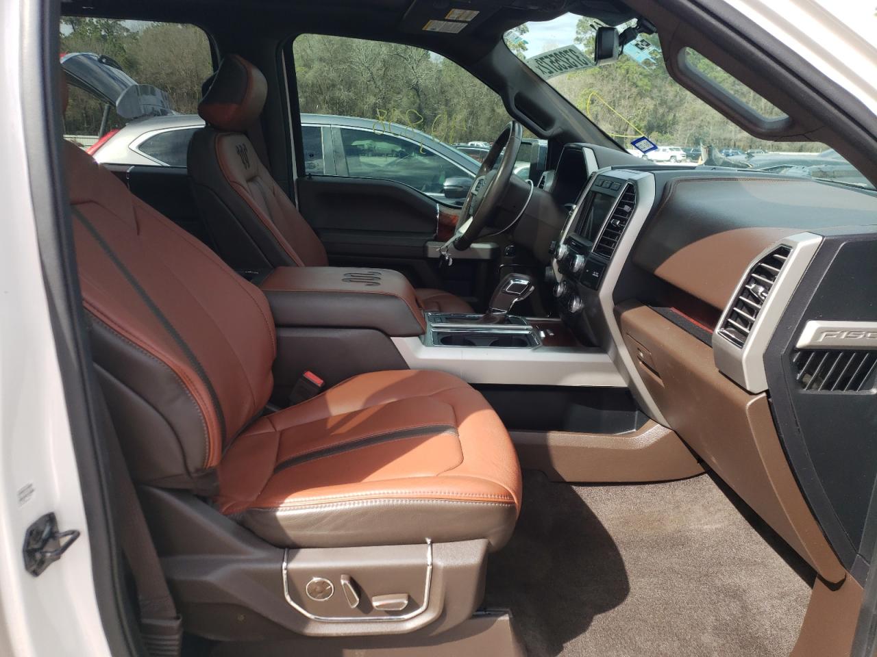 Photo 5 from auction – 2018 FORD F150 SUPER with VIN 1FTEW1E54JFB04696