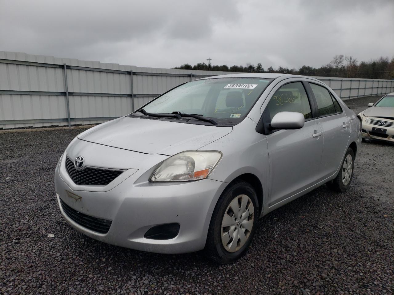 Photo 2 from auction – 2012 TOYOTA YARIS with VIN JTDBT4K33CL037917