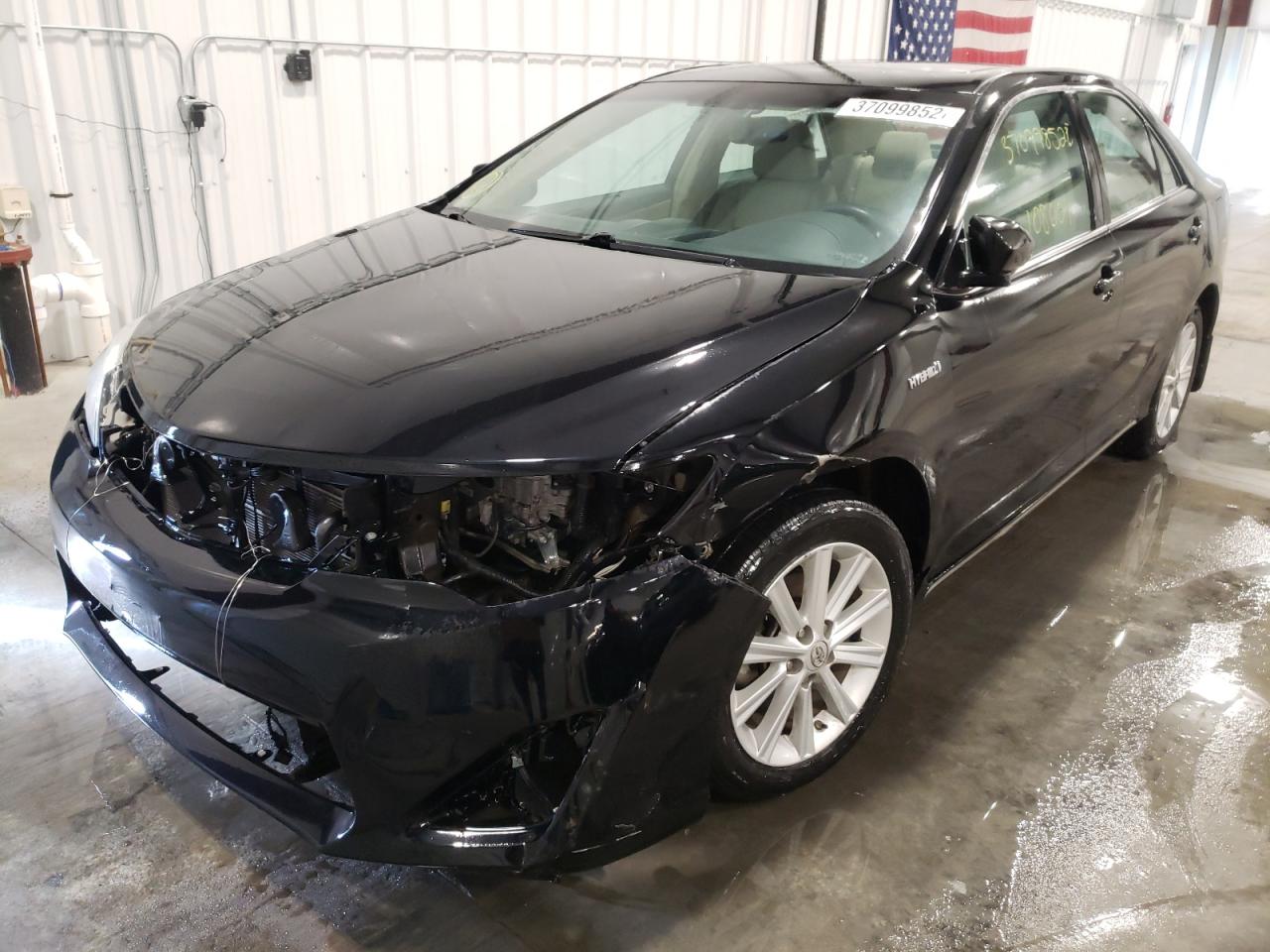 Photo 2 from auction – 2013 TOYOTA CAMRY HYBR with VIN 4T1BD1FK2DU071285