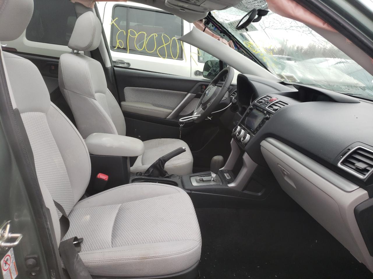 Photo 5 from auction – 2018 SUBARU FORESTER 2 with VIN JF2SJAEC7JH613705