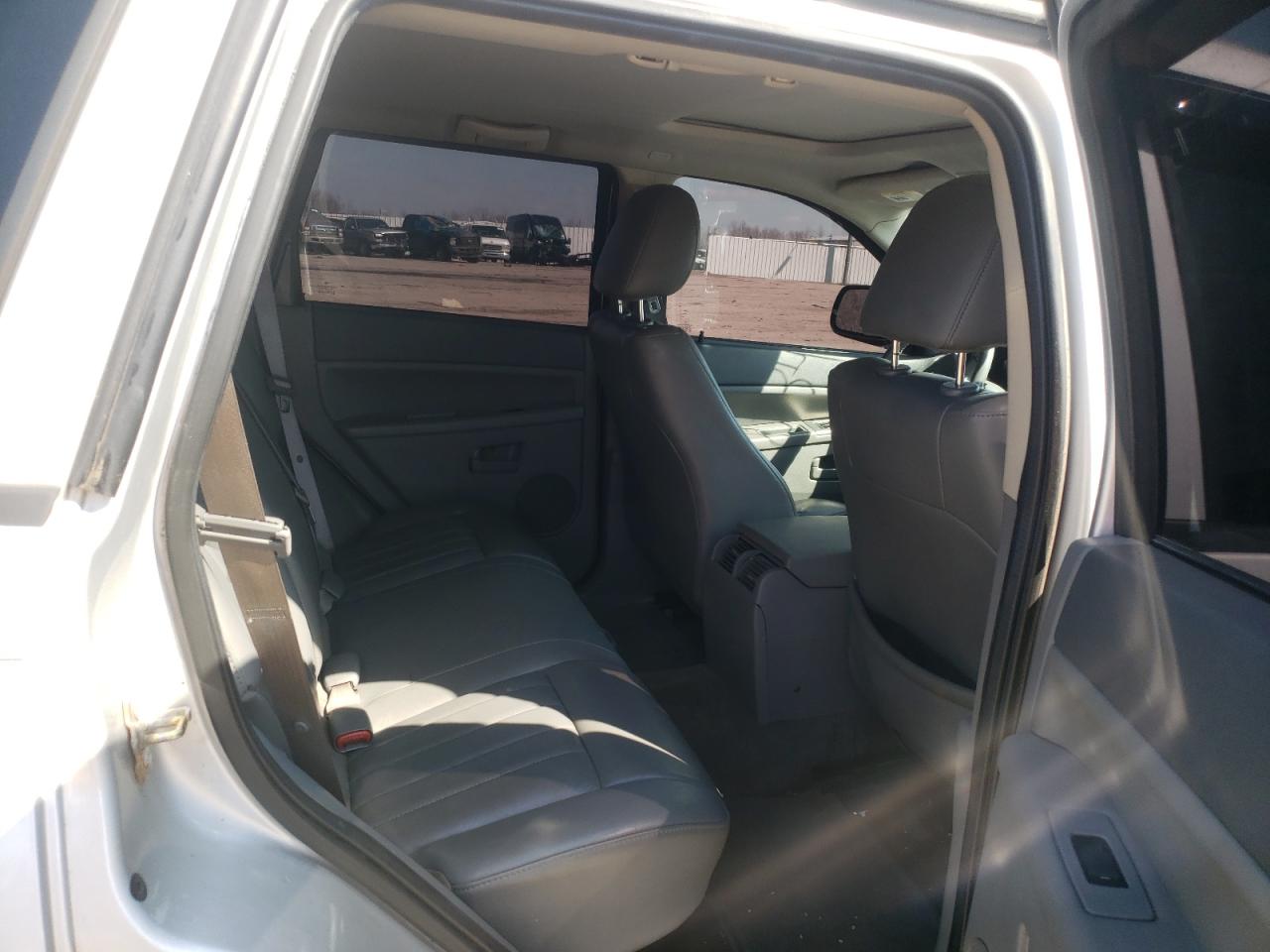 Photo 6 from auction – 2007 JEEP GRAND CHER with VIN 1J8HR48P97C550820