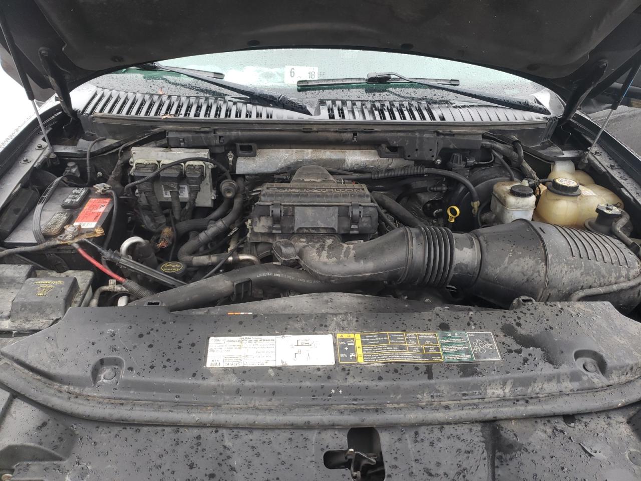 Photo 7 from auction – 2006 LINCOLN NAVIGATOR with VIN 5LMFU28546LJ24198