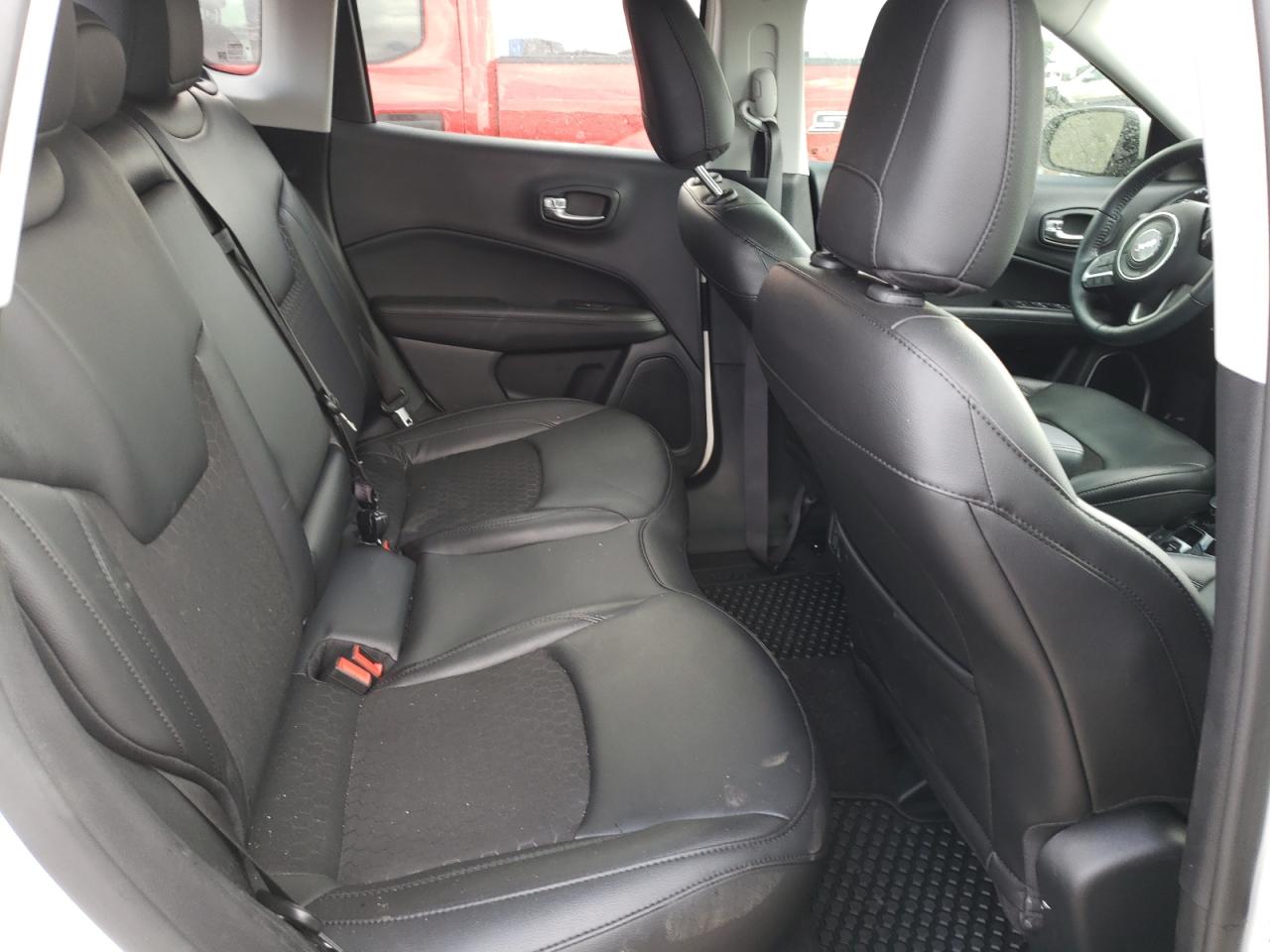 Photo 6 from auction – 2021 JEEP COMPASS LA with VIN 3C4NJCBB0MT571256