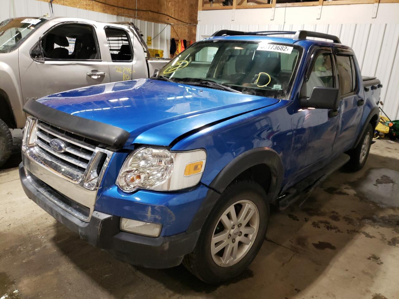 Photo 2 from auction – 2010 FORD EXPLORER S with VIN 1FMEU5BE8AUA09275