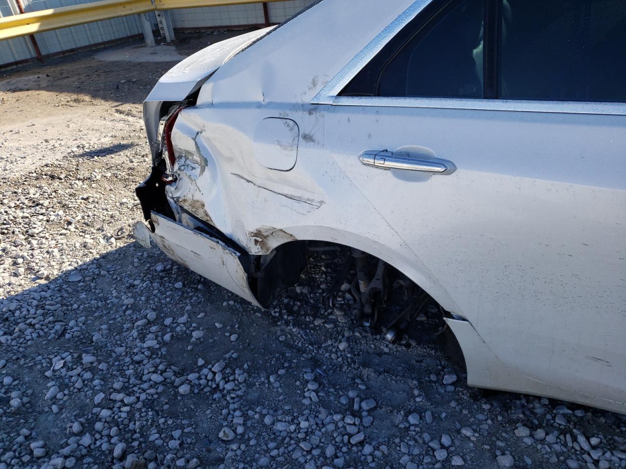 Photo 9 from auction – 2016 CADILLAC CTS with VIN 1G6AP5SX2G0196902