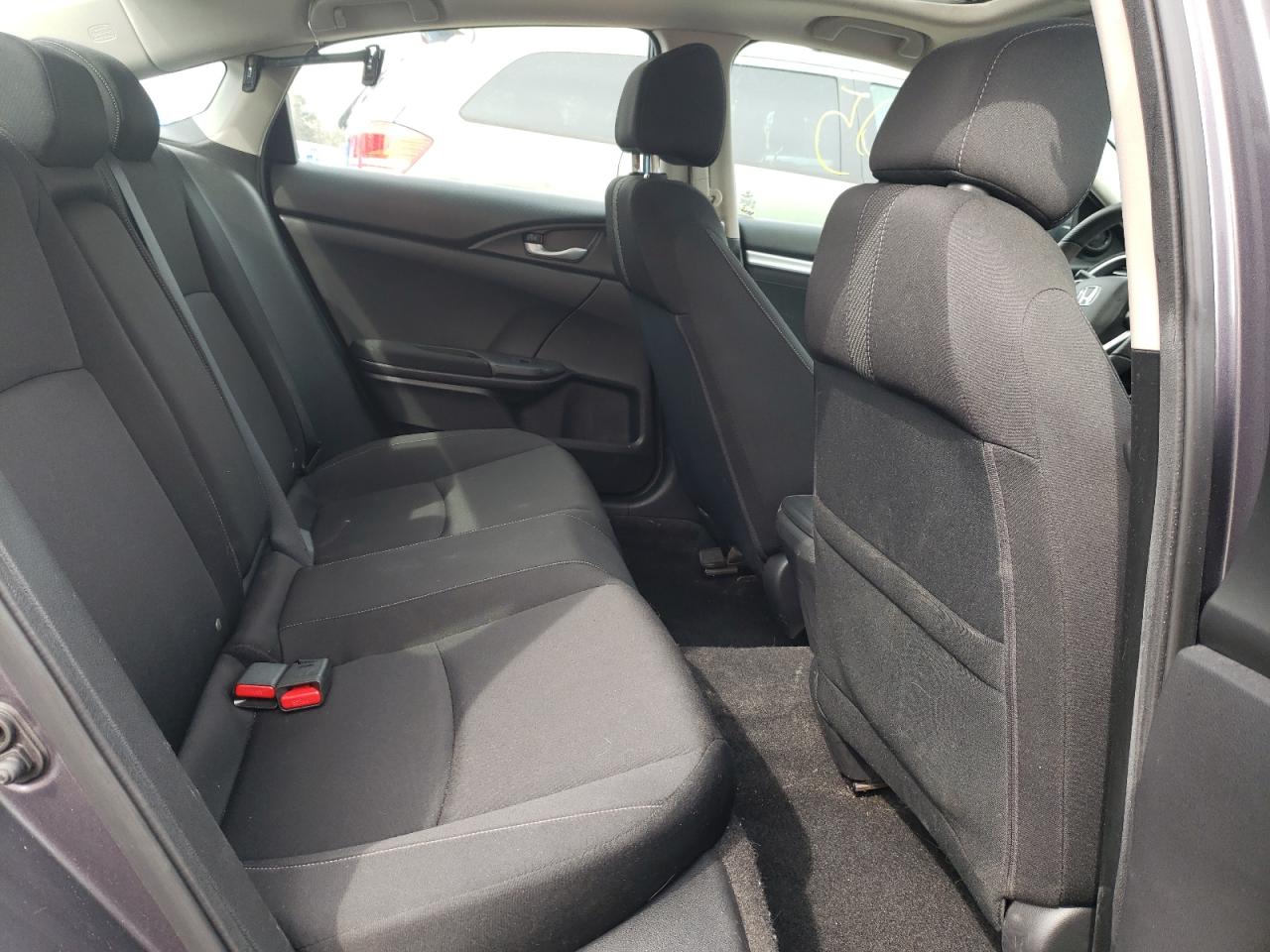 Photo 6 from auction – 2016 HONDA CIVIC EX with VIN 19XFC2F72GE056217