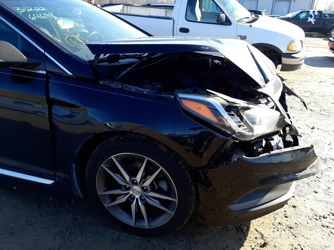 Photo 9 from auction – 2015 HYUNDAI SONATA SPO with VIN 5NPE34AB3FH091295