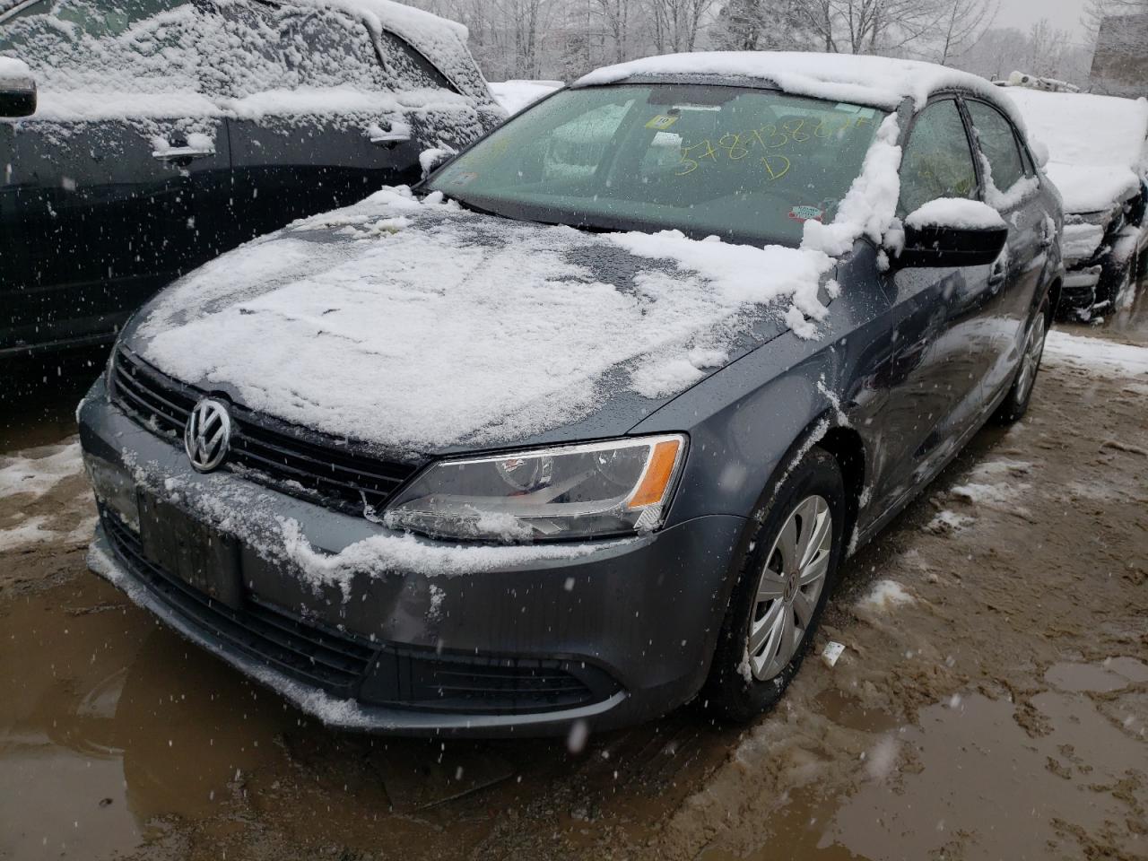 Photo 2 from auction – 2013 VOLKSWAGEN JETTA BASE with VIN 3VW2K7AJ9DM370706