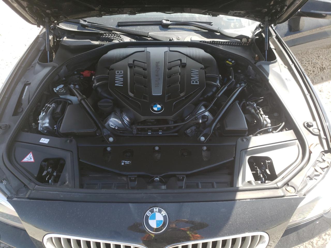Photo 7 from auction – 2016 BMW 550 I with VIN WBAKN9C53GD962461