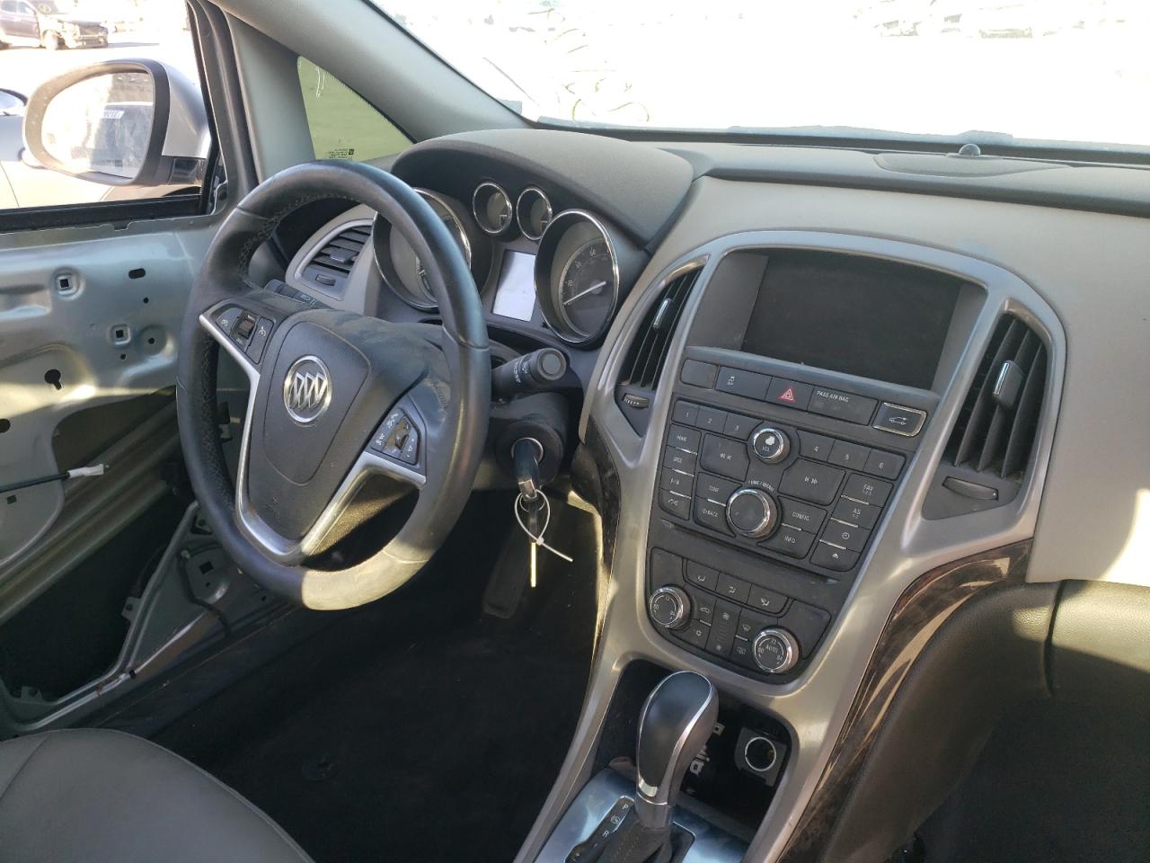 Photo 9 from auction – 2014 BUICK VERANO with VIN 1G4PP5SK1E4200421