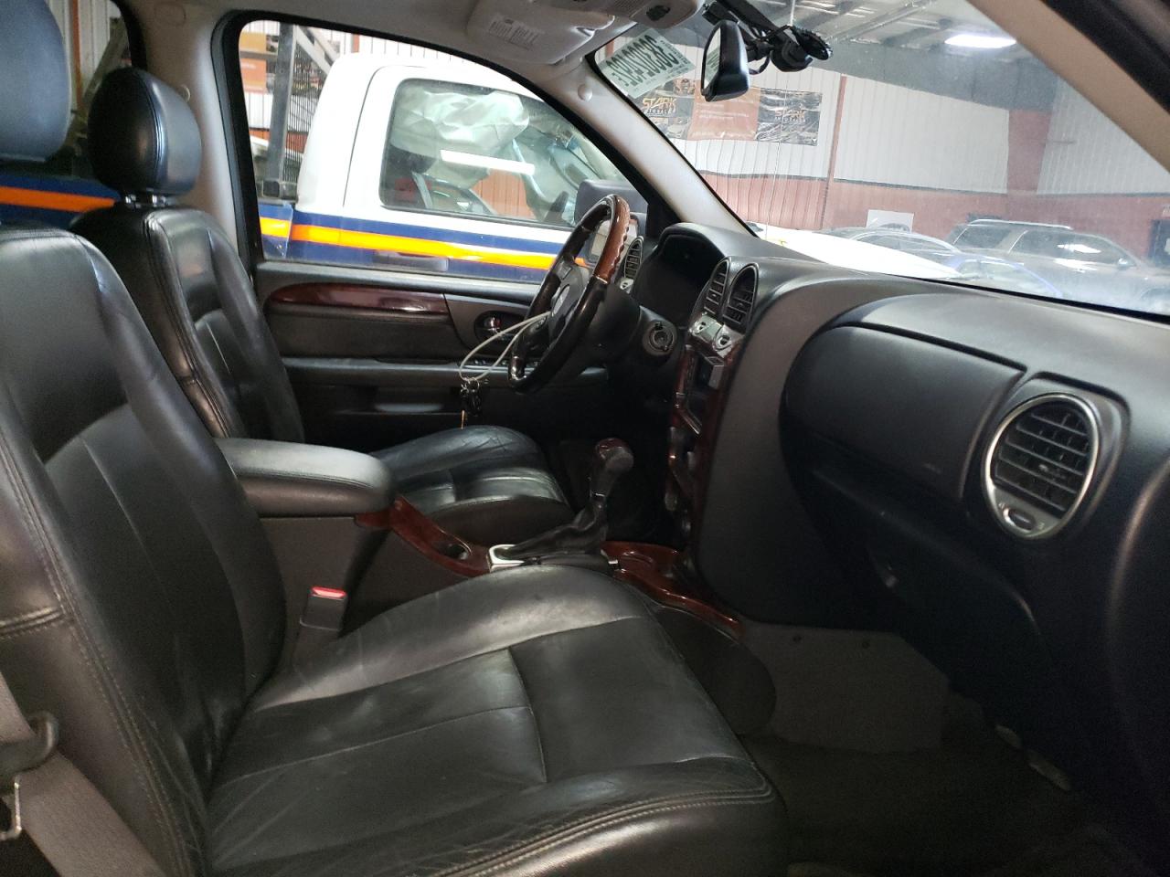 Photo 5 from auction – 2006 GMC ENVOY DENA with VIN 1GKET63M162144222