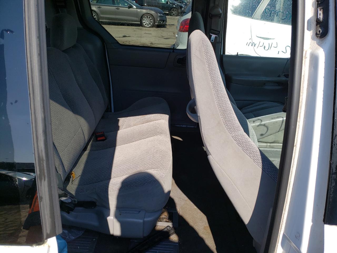 Foto 6 de la subasta – 2003 FORD WINDSTAR L con VIN 2FMZA51473BA96436