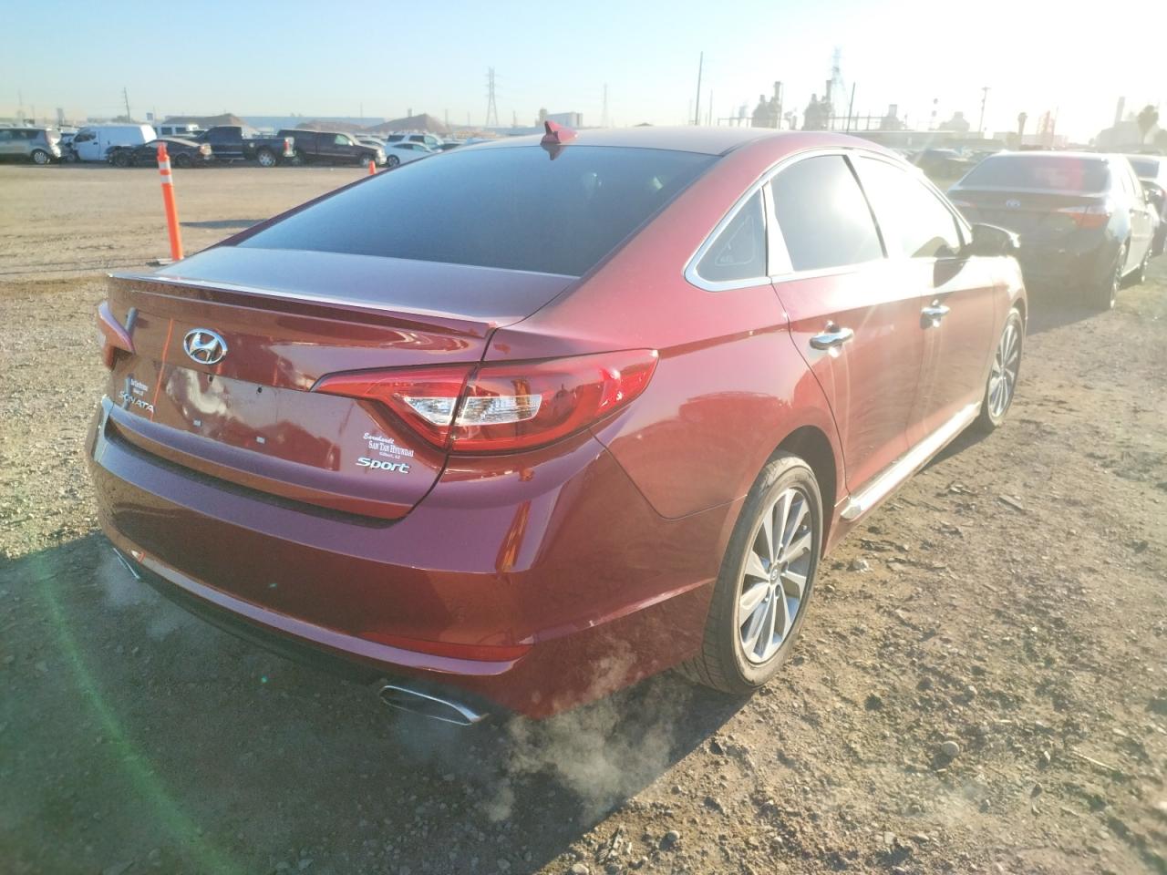 Photo 4 from auction – 2015 HYUNDAI SONATA SPO with VIN 5NPE34AF4FH050693