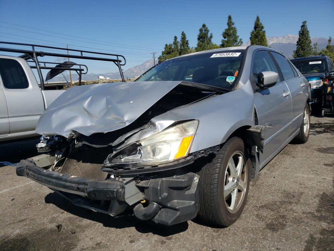 Photo 2 from auction – 2004 HONDA ACCORD EX with VIN JHMCM56684C031607