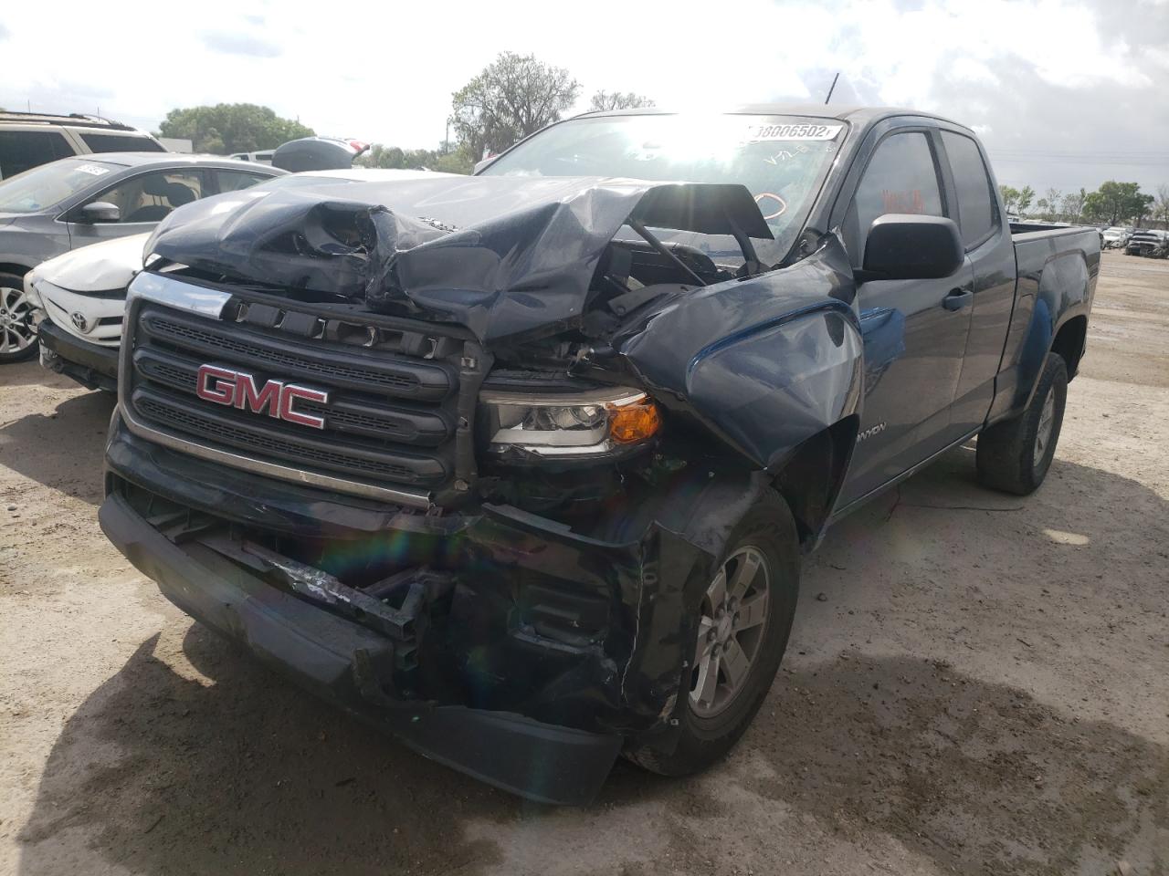 Photo 2 from auction – 2019 GMC CANYON with VIN 1GTH5BEN0K1138865