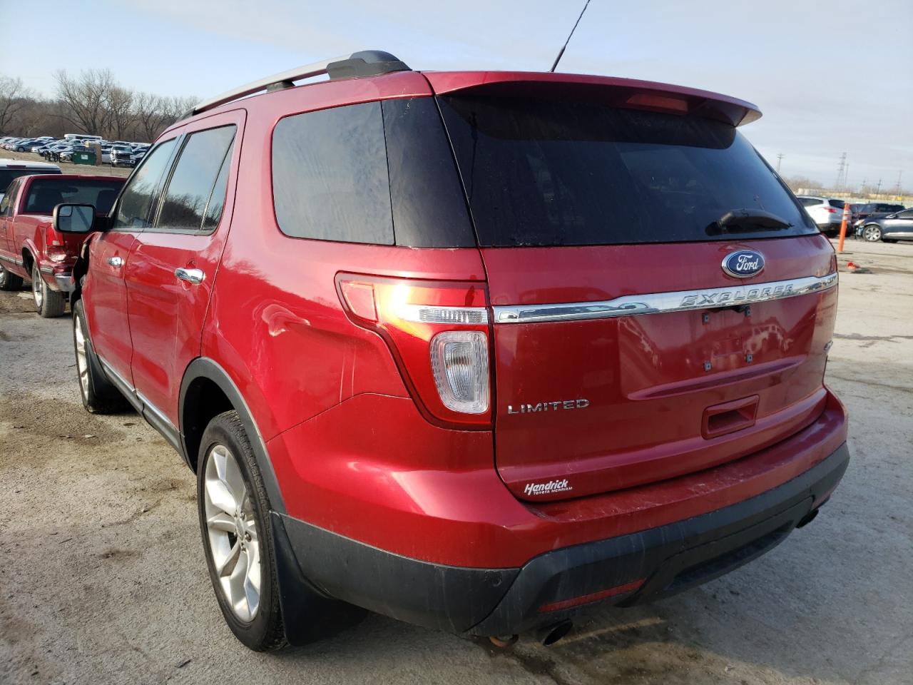 Фото 3 с аукциона – 2011 FORD EXPLORER L с VIN 1FMHK8F86BGA31932