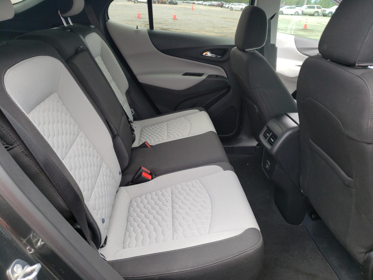 Photo 6 from auction – 2020 CHEVROLET EQUINOX LT with VIN 3GNAXKEV4LS538009