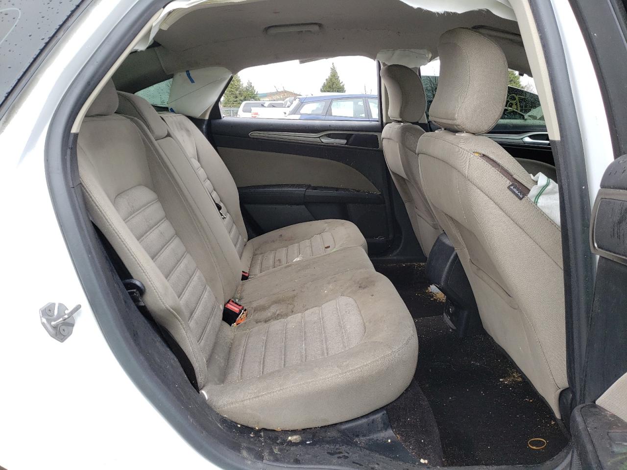 Photo 6 from auction – 2017 FORD FUSION S with VIN 3FA6P0G72HR253217