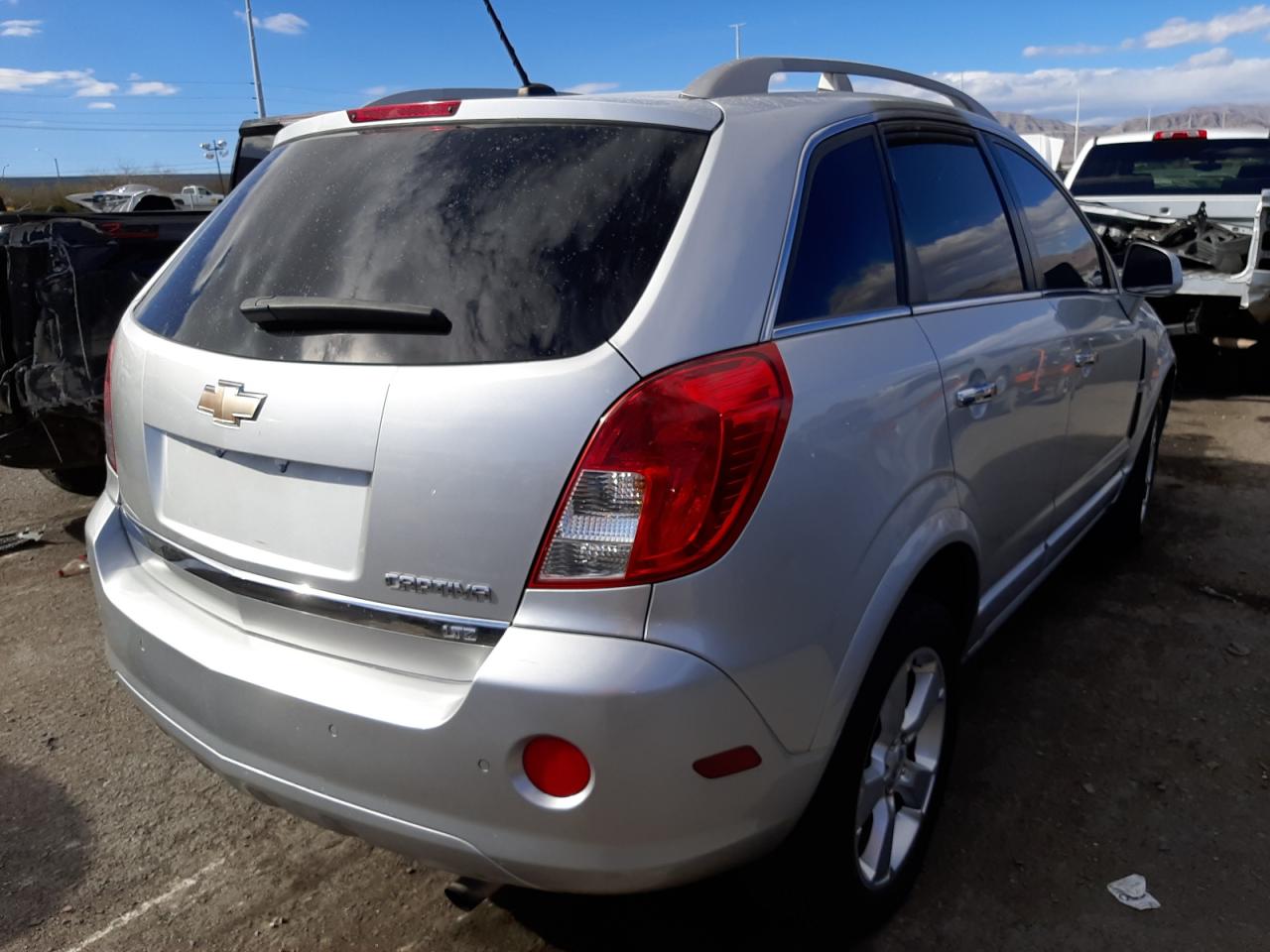 Photo 4 from auction – 2014 CHEVROLET CAPTIVA LT with VIN 3GNAL4EK8ES643751